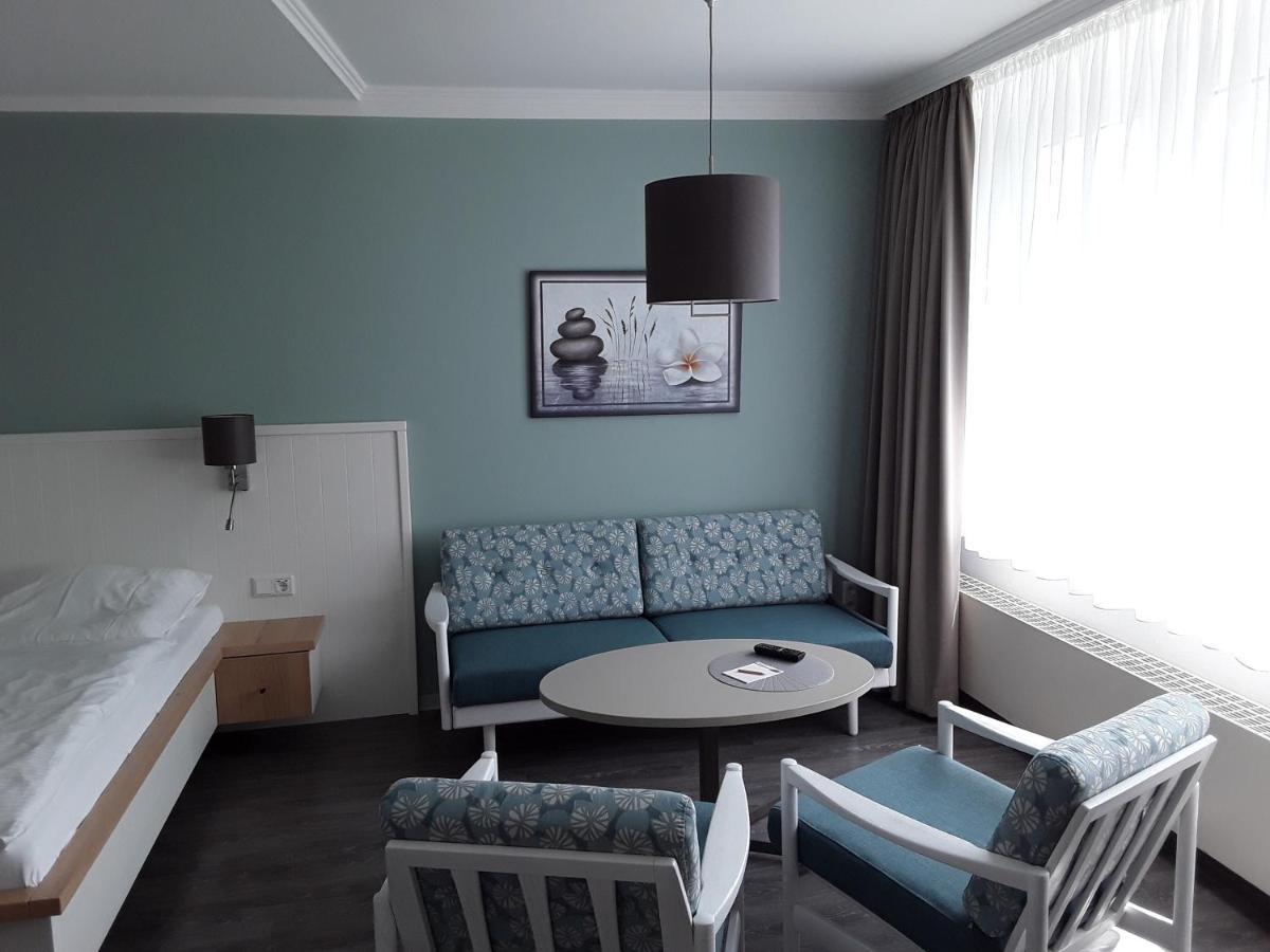 Mingers Hotel Нойхарлингерзийл Екстериор снимка