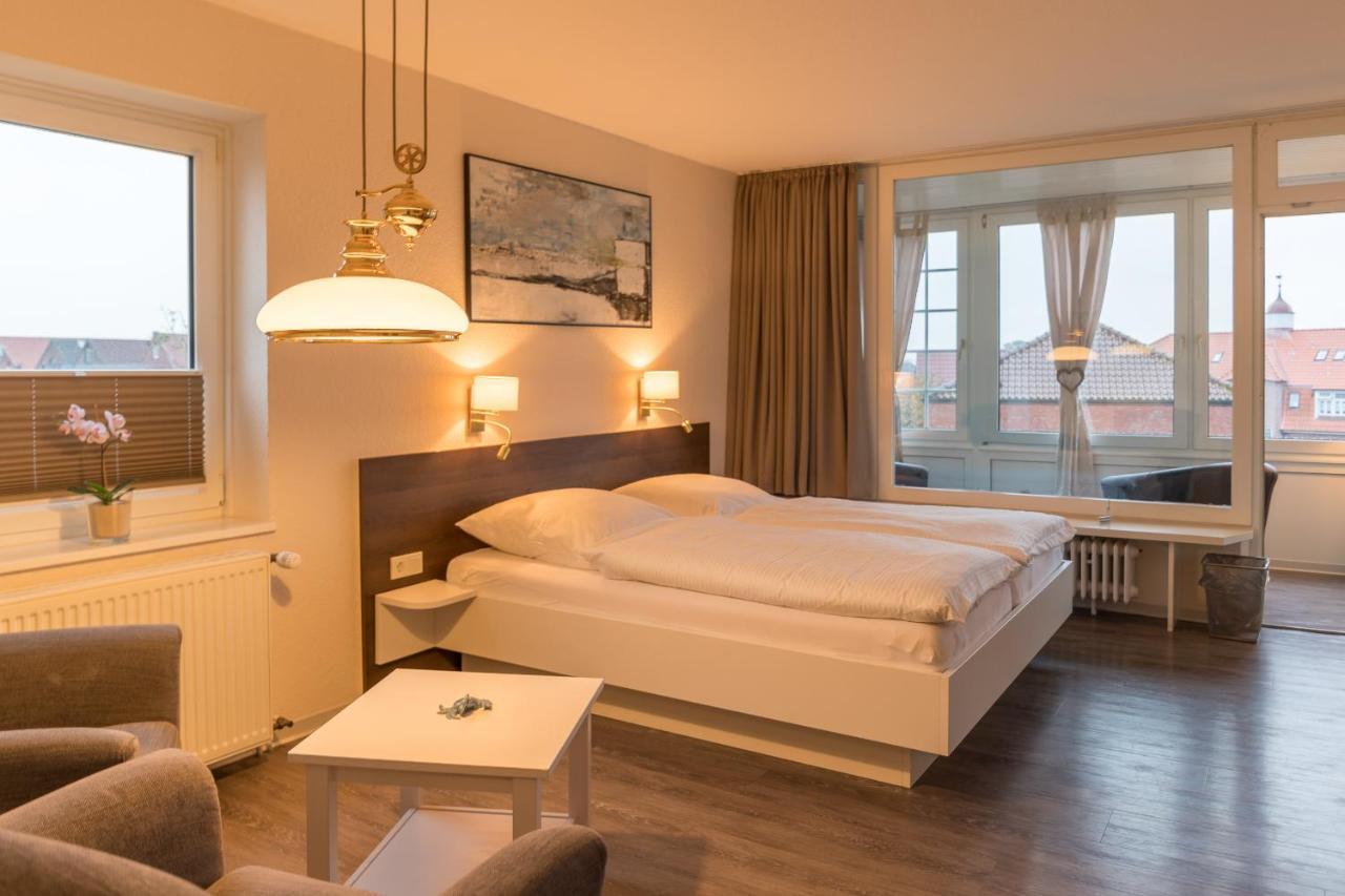 Mingers Hotel Нойхарлингерзийл Екстериор снимка